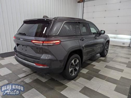 2023 Jeep Grand Cherokee 4xe Base