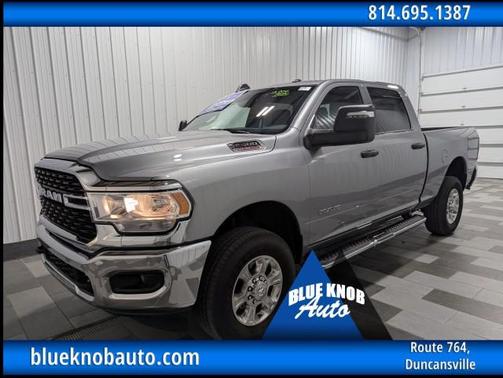 2024 RAM 2500 Big Horn Crew Cab 4x4 6'4' Box