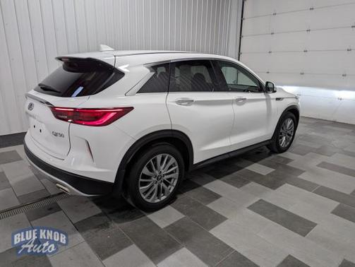 2023 INFINITI QX50 PURE AWD