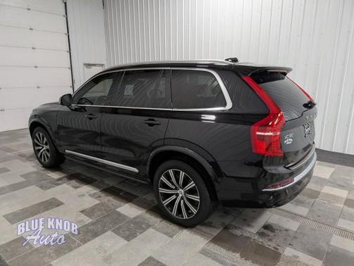 2024 Volvo XC90 B6 Plus Bright Theme 7-Seater