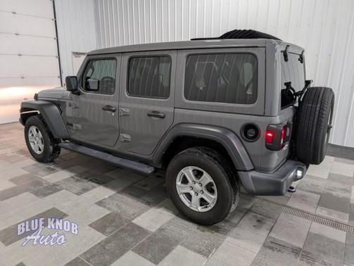 2022 Jeep Wrangler Unlimited Sport