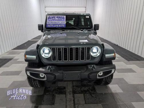 Anvil Clearcoat 2025 Jeep Wrangler 4xe Sahara