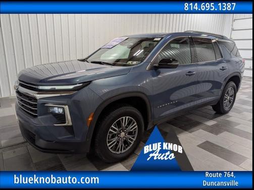 2025 Chevrolet Traverse LT