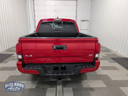 2022 Toyota Tacoma SR