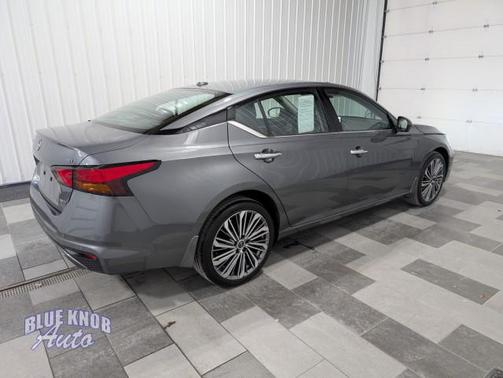 2025 Nissan Altima SL AWD