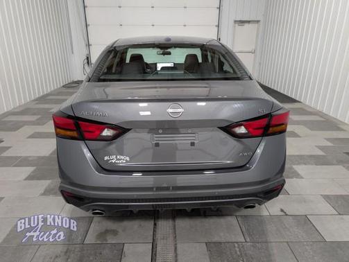 2025 Nissan Altima SL AWD