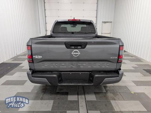 2025 Nissan Frontier SV