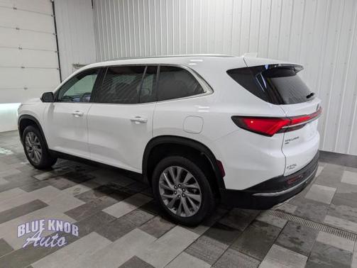 2025 Buick Enclave Preferred FWD