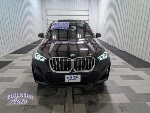 Black Sapphire Metallic 2025 BMW X1 xDrive28i