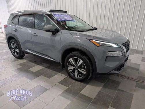 Boulder Gray Pearl 2023 Nissan Rogue SL
