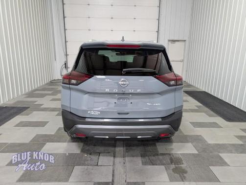 Boulder Gray Pearl 2023 Nissan Rogue SL