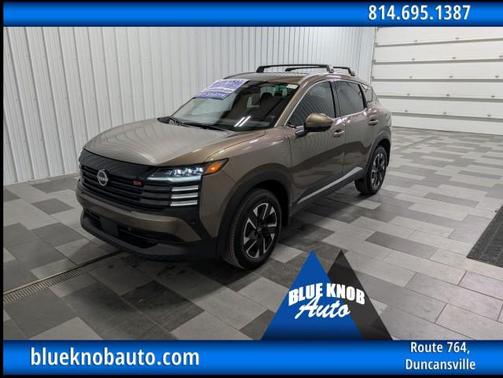 2025 Nissan Kicks SR