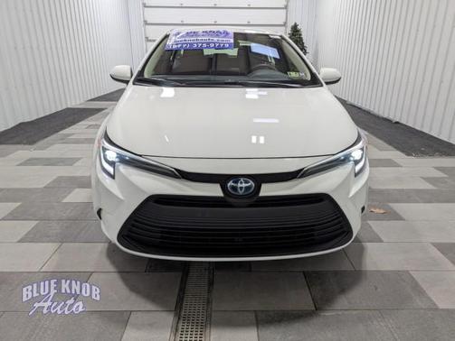 2025 Toyota Corolla Hybrid LE