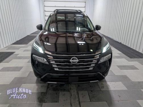 Super Black 2024 Nissan Rogue Platinum