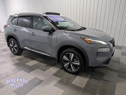 Boulder Gray Pearl 2023 Nissan Rogue SL