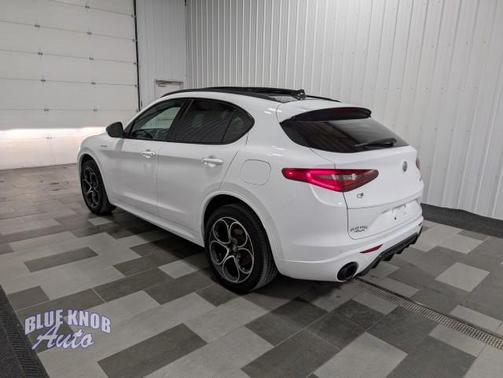 2022 Alfa Romeo Stelvio Ti