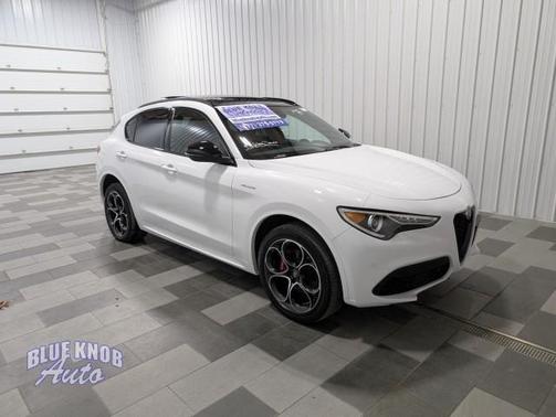 2022 Alfa Romeo Stelvio Ti