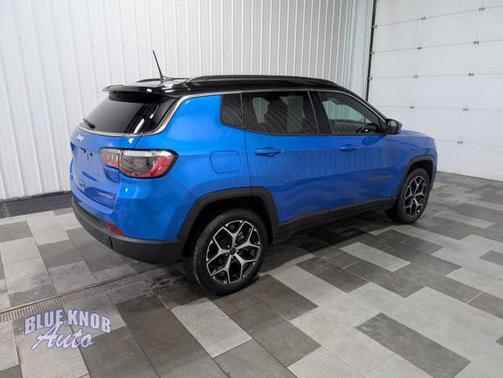 Hydro Blue Pearlcoat 2025 Jeep Compass Limited