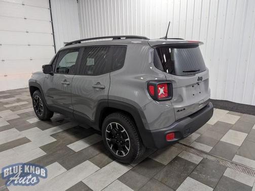 2023 Jeep Renegade Upland