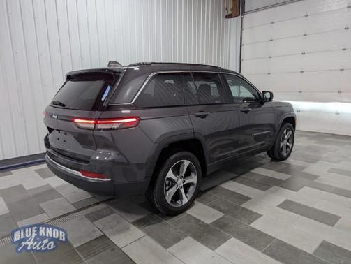 2023 Jeep Grand Cherokee 4xe Base