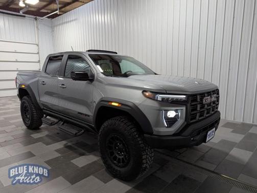 2024 GMC Canyon AT4X