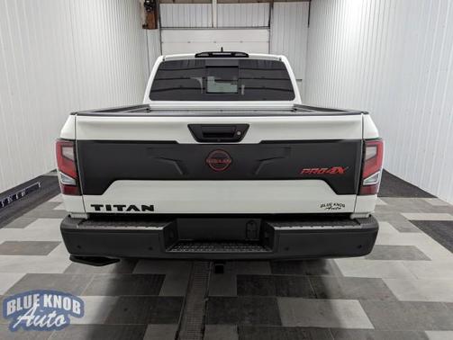 2024 Nissan Titan PRO-4X