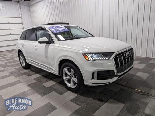 2024 Audi Q7 45 Premium Plus