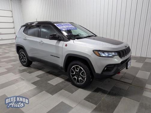 2024 Jeep Compass Trailhawk