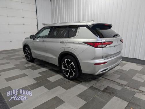 2023 Mitsubishi Outlander PHEV SEL