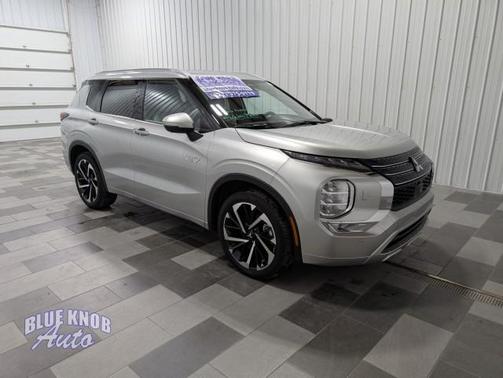 2023 Mitsubishi Outlander PHEV SEL