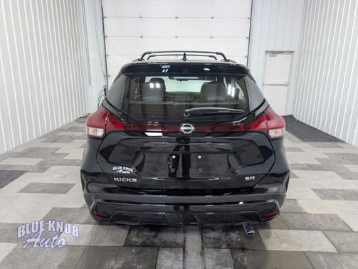 2024 Nissan Kicks SR