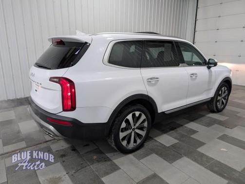 2022 Kia Telluride S