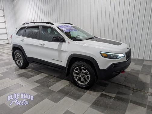2022 Jeep Cherokee Trailhawk