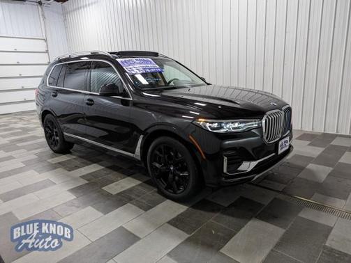 2022 BMW X7 xDrive40i
