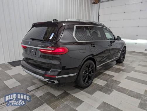 2022 BMW X7 xDrive40i