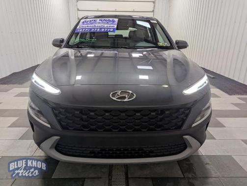 2023 Hyundai KONA SE