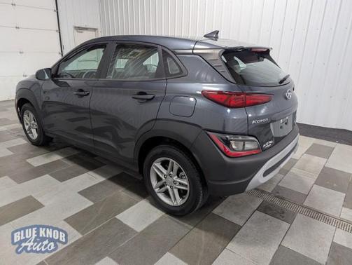 2023 Hyundai KONA SE