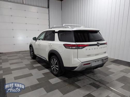 2022 Nissan Pathfinder Platinum 4WD