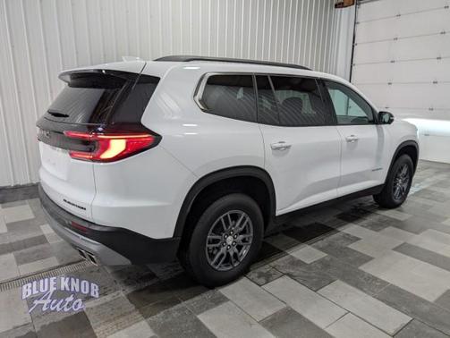 2025 GMC Acadia AWD Elevation