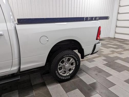 2024 RAM 2500 Laramie Crew Cab 4x4 6'4' Box