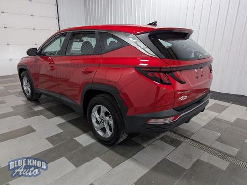 2023 Hyundai TUCSON SE