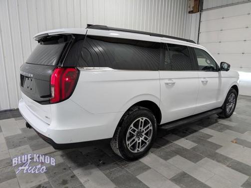 2025 Ford Expedition Max Active 4x4