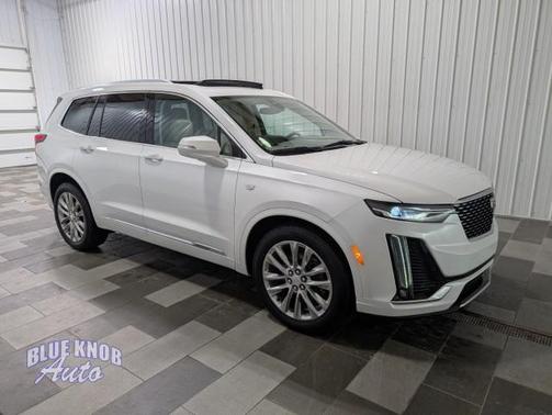 Crystal White Tricoat 2021 Cadillac XT6 Premium Luxury AWD