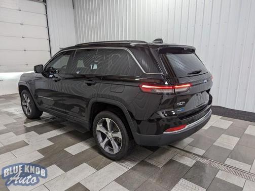 2023 Jeep Grand Cherokee 4xe Base