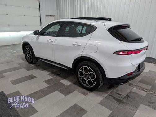 2024 Alfa Romeo Tonale Ti EAWD