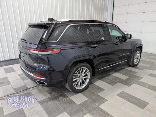 Midnight Sky 2022 Jeep Grand Cherokee 4xe Summit