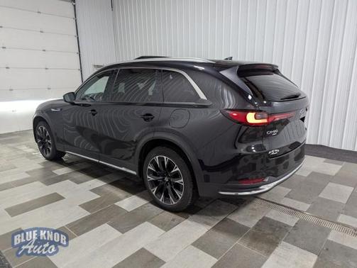 2024 Mazda CX-90 PHEV Premium Plus
