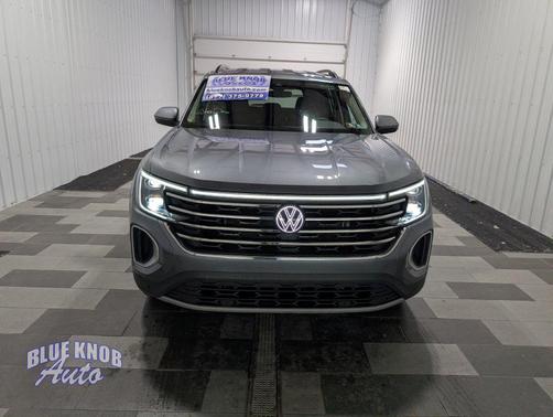Gray 2025 Volkswagen Atlas 2.0T SE w/Technology 4MOTION