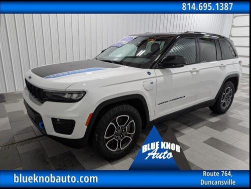 2022 Jeep Grand Cherokee 4xe Trailhawk