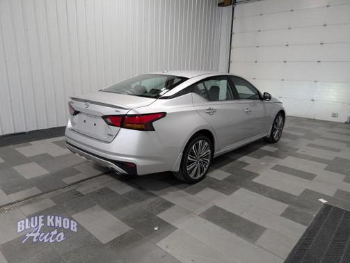 2024 Nissan Altima 2.5 SL